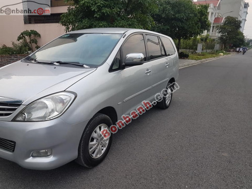 B N Xe T Toyota Innova V Gi Tri U