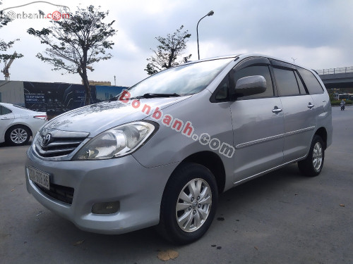 B N Xe T Toyota Innova V Gi Tri U