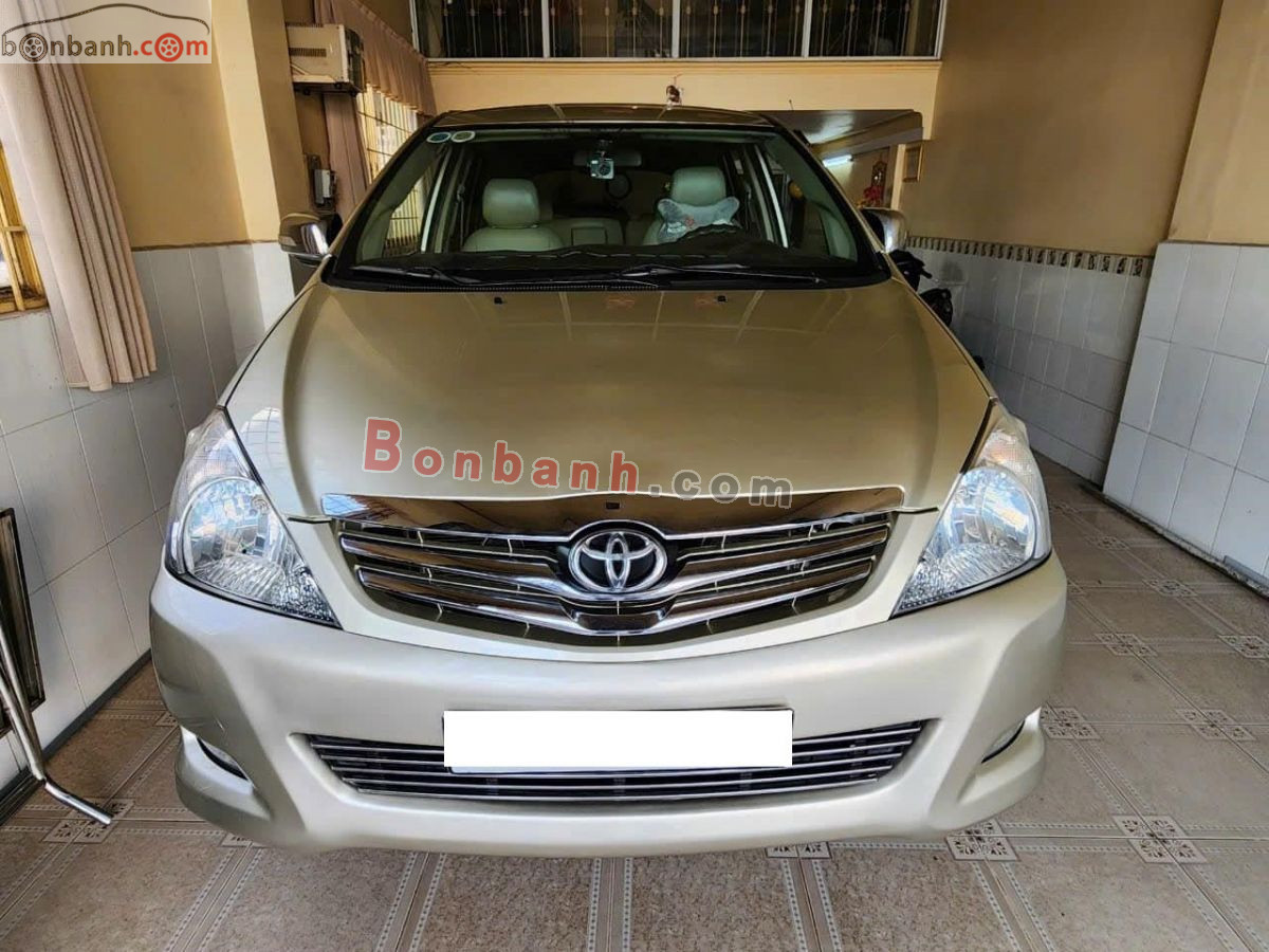 B N Xe T Toyota Innova V Gi Tri U