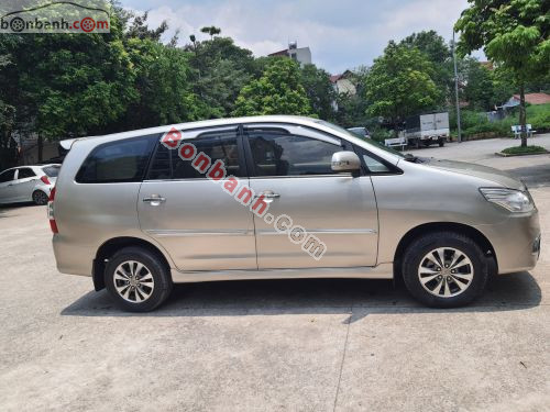 Bán xe ô tô Toyota Innova 2.0E 2015 giá 265 Triệu | 5790987