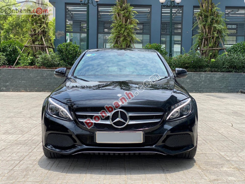Các dòng xe Mercedes tại Việt Nam và kinh nghiệm mua xe cũ hữu ích