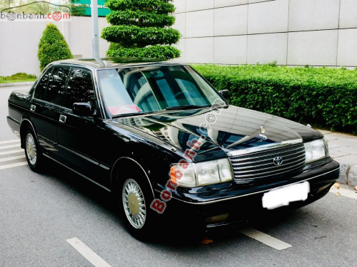 Bắt gặp vua sedan Toyota Crown Majesta trên đất Nhật Bản  Hànộimới