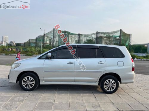 Bán xe ô tô Toyota Innova 2.0E 2015 giá 220 Triệu | 6451048