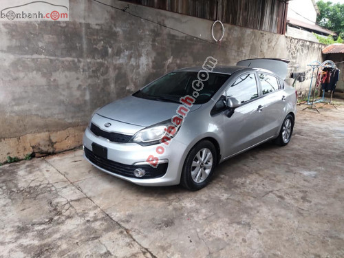 Chi tiết xe giá rẻ Kia Rio 2015