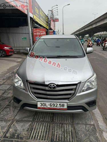 Bán xe ô tô Toyota Innova 2.0E 2015 giá 310 Triệu | 6449449